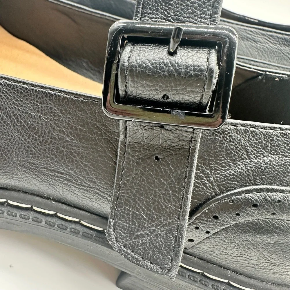 Torrid Black Faux Leather Perforated Mary Jane Flats Lug Sole 11WW - Picture 6 of 13